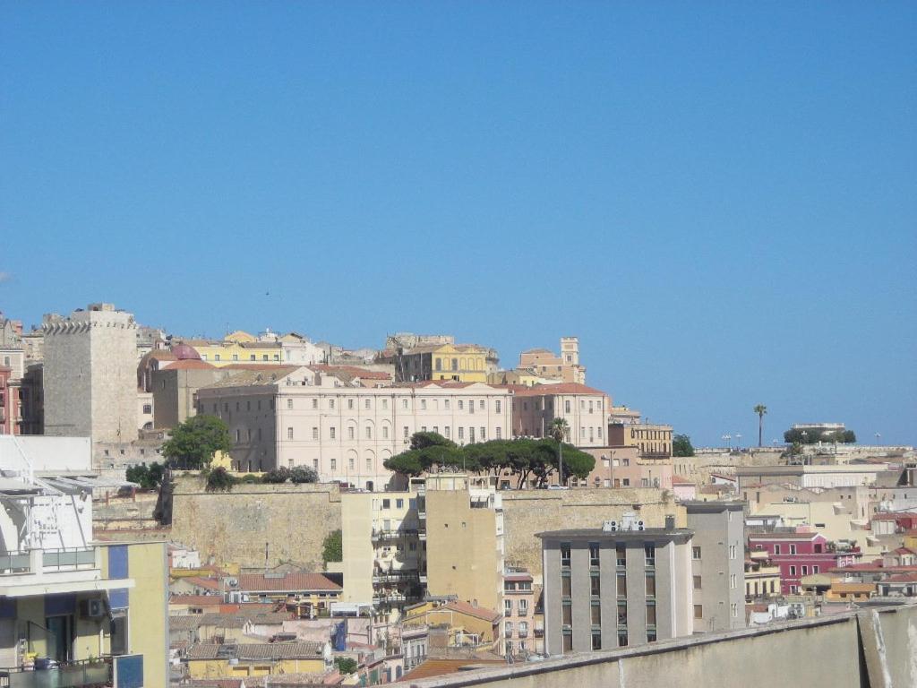 Appartamento Panoramico Cagliari, I Tre Grilli, Centro Exterior photo
